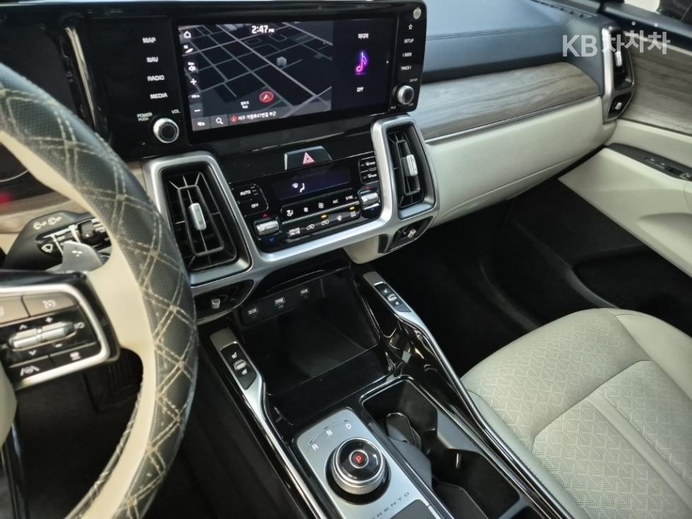 2021 - kia sorento
