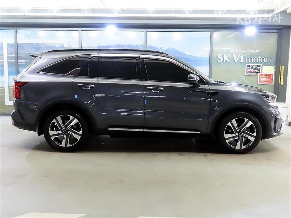 2023 - kia sorento