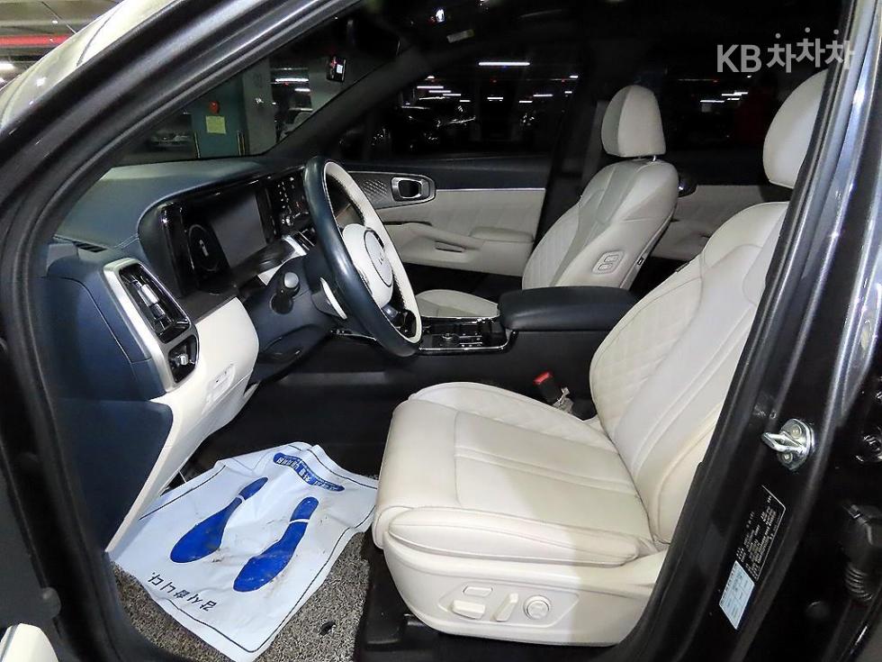 2023 - kia sorento