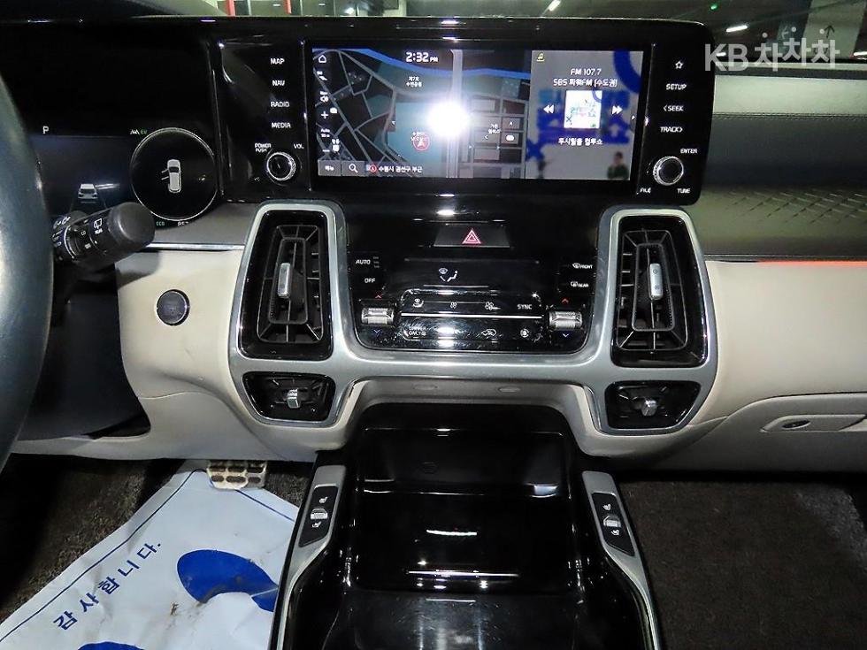 2023 - kia sorento
