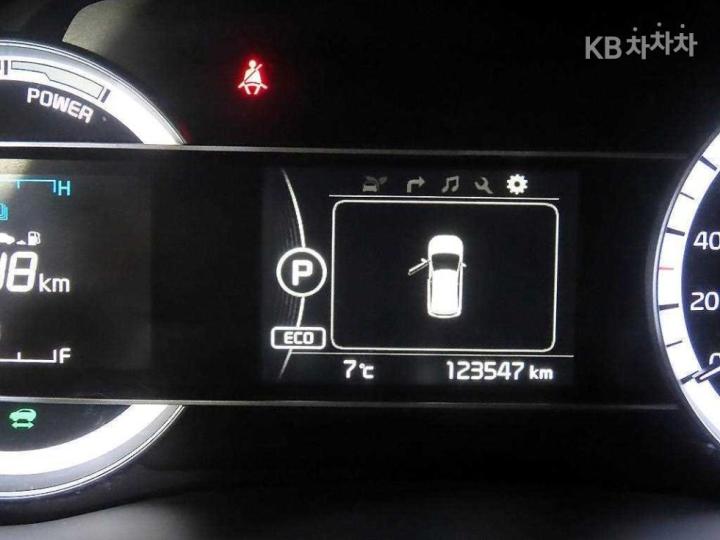 Kia Niro 1.6 Luxury 10