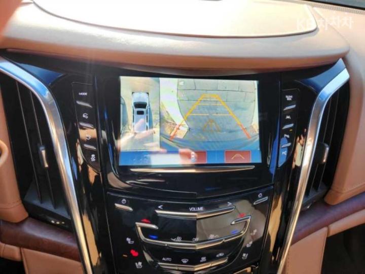 Cadillac Escalade 6.2 V8 ESV 9