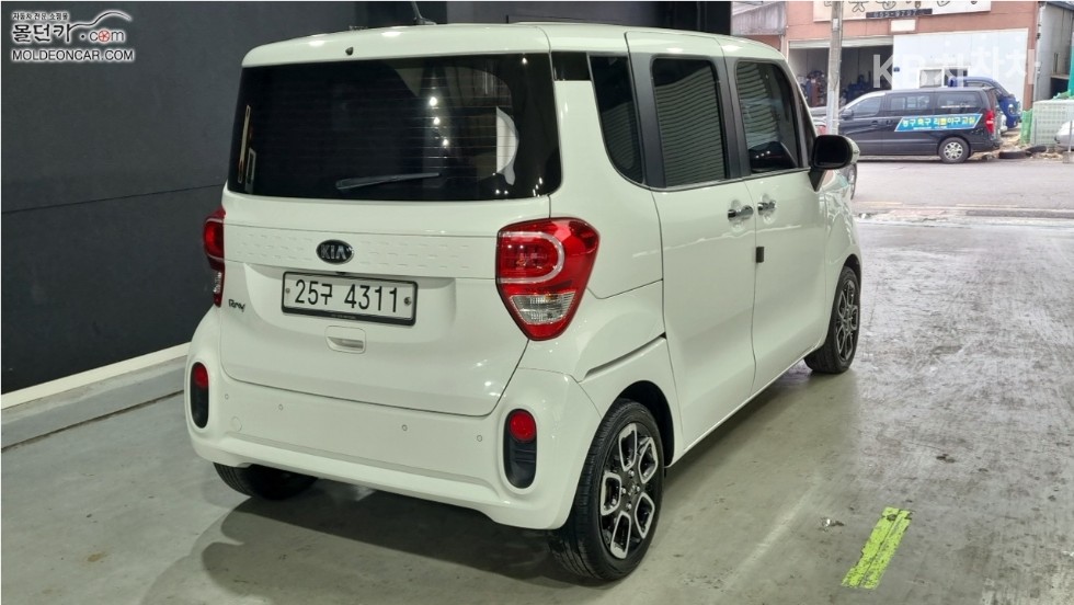2019 - kia ray