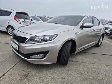 Kia K5 가솔린 2.0 — foto 1
