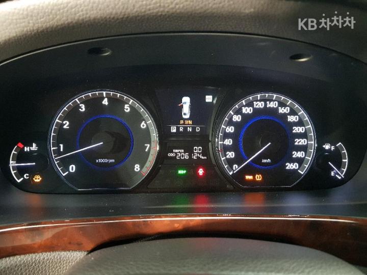 Hyundai Equus New VS380 Prime 8