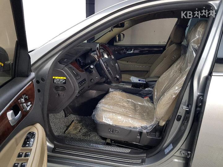 Hyundai Equus New VS380 Prime 9
