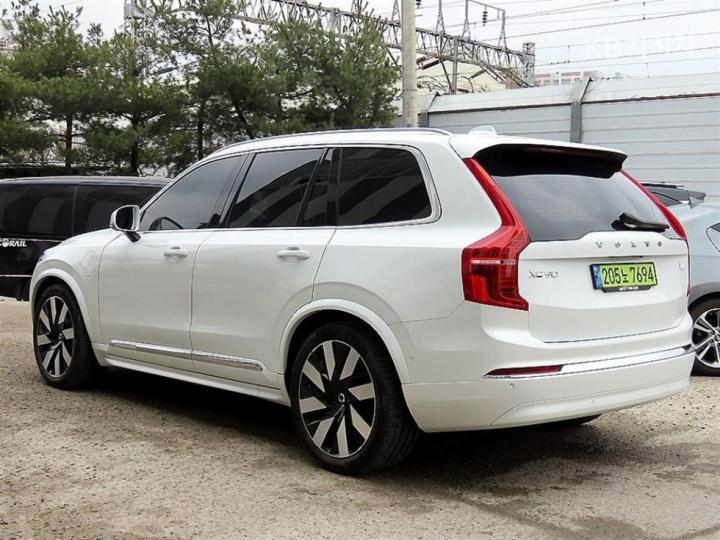 Volvo XC90 T8 Ultimate Bright 4