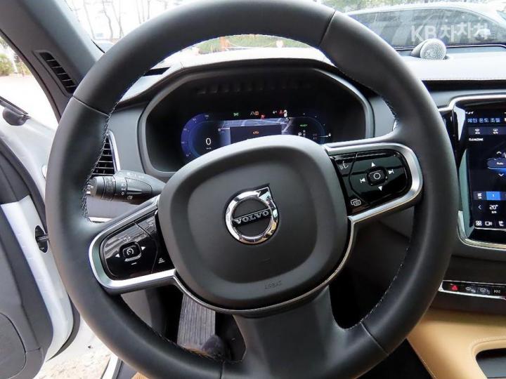 Volvo XC90 T8 Ultimate Bright 9