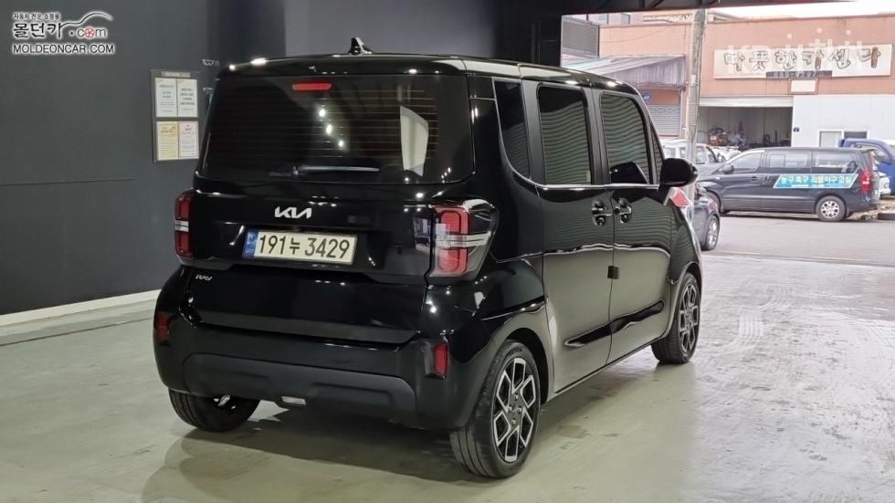 2024 - kia kia