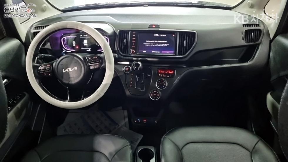 2024 - kia kia
