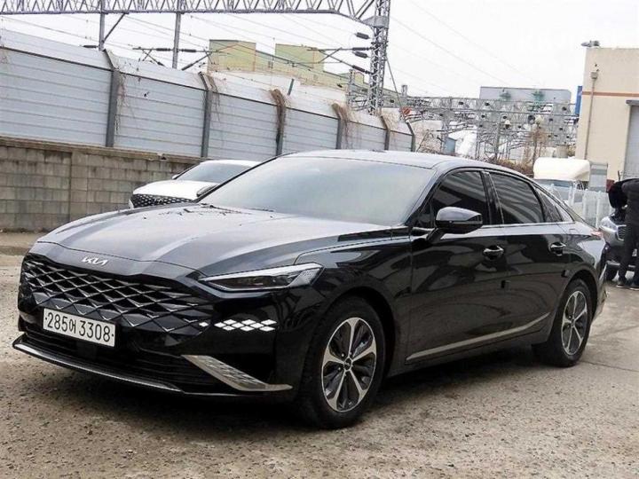 Kia K8 Hybrid 1.6 Turbo Noblesse 3