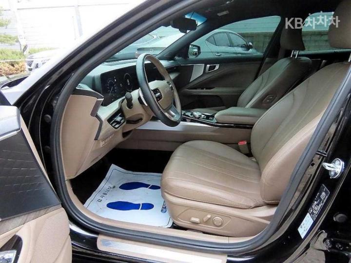 Kia K8 Hybrid 1.6 Turbo Noblesse 6