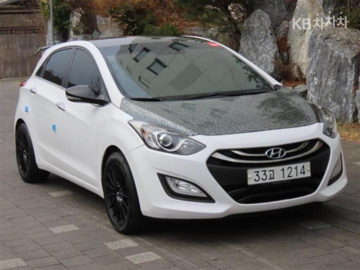 Hyundai i30 New 1.6 GDI Extreme 3