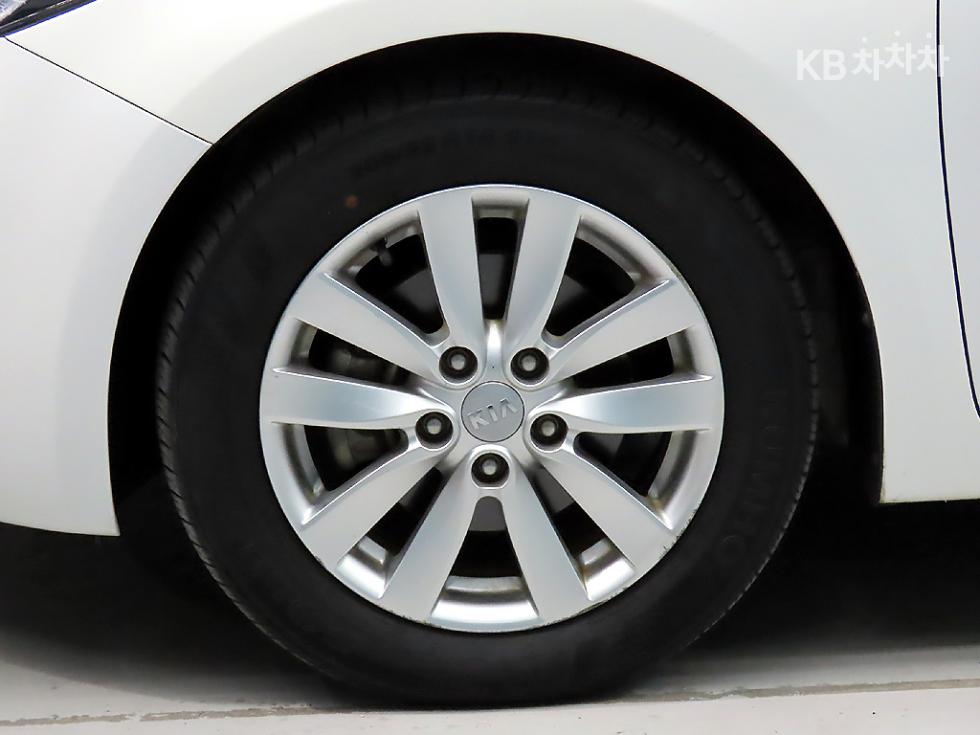 2014 - kia k3