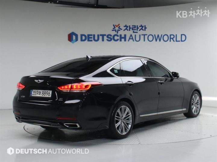 Genesis G80 3.3 GDI AWD Luxury 3