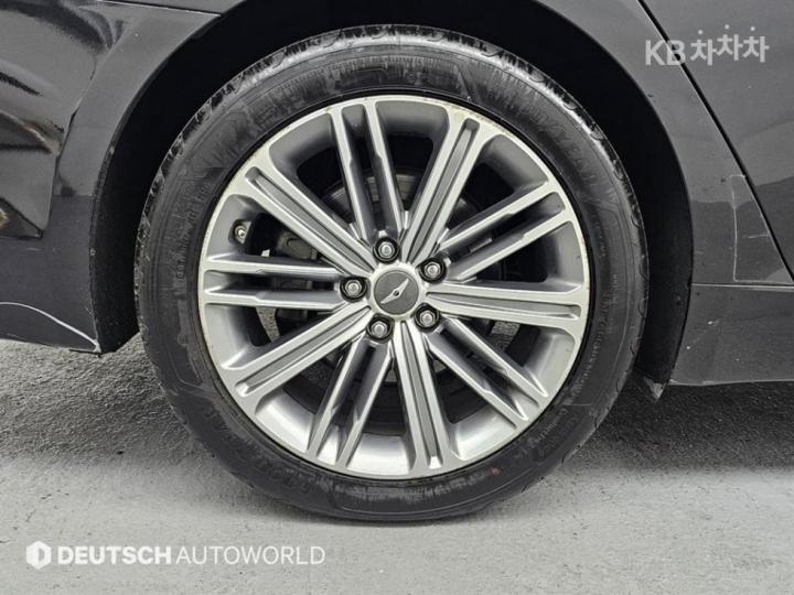 Genesis G80 3.3 GDI AWD Luxury 6