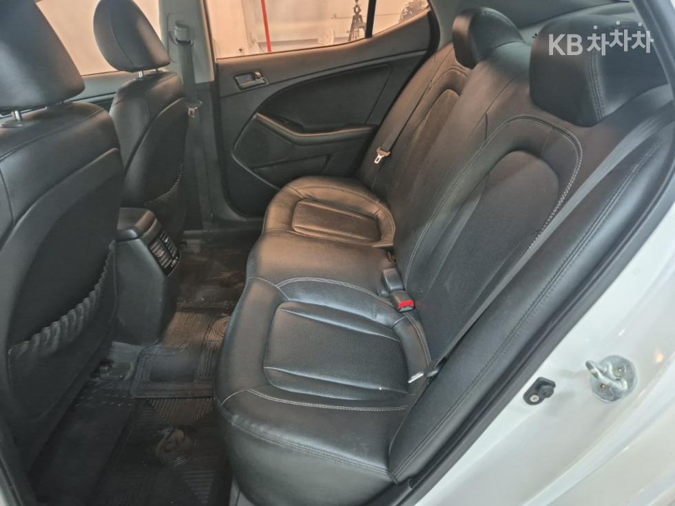 2011 - kia k5