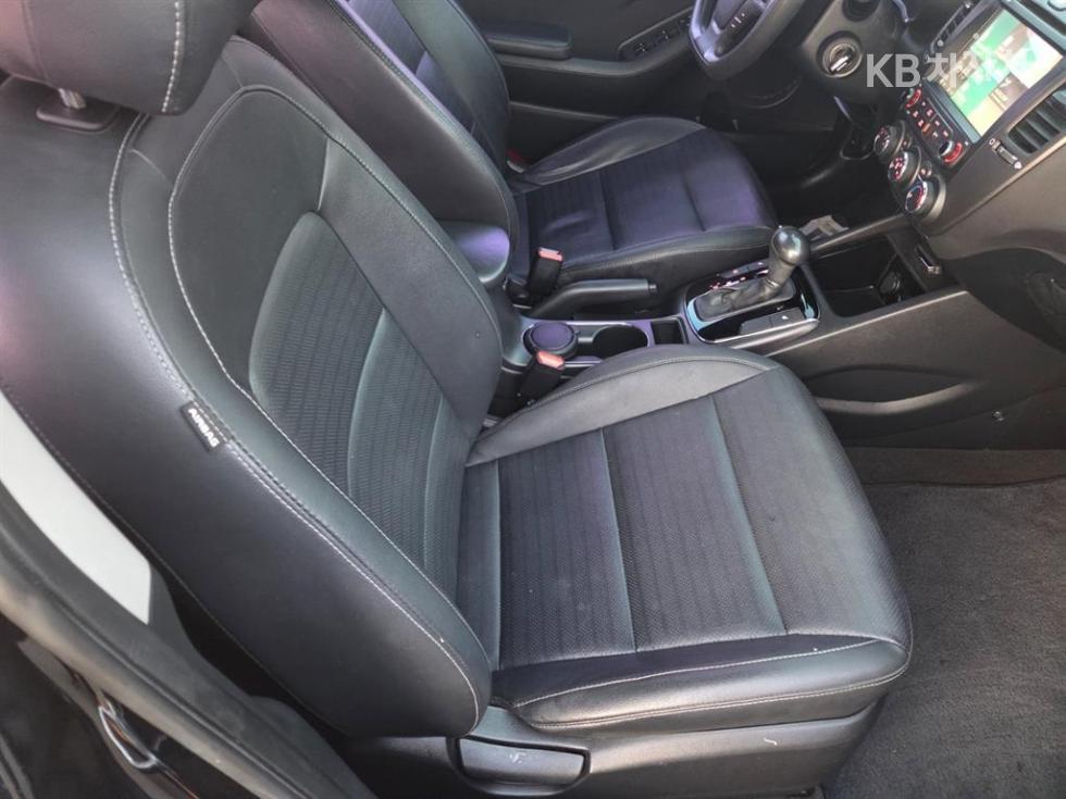 2017 - kia k3
