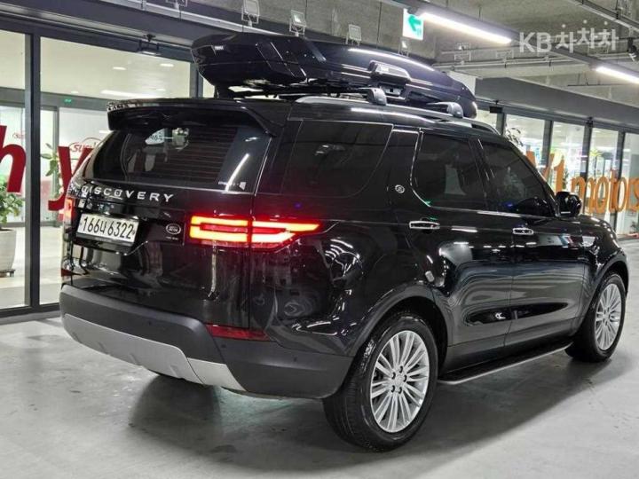 Land Rover Discovery 5 3.0 SD6 HSE Luxury 5