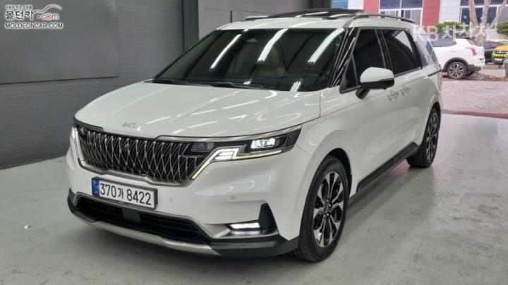 Kia Carnival D2.2 Signature 2