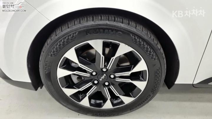 Kia Carnival D2.2 Signature 7
