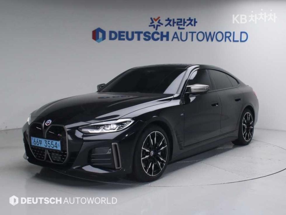 2023 bmw i4
