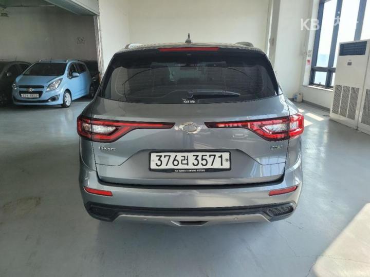 Renault QM6 2.0 LPe 2WD RE 6