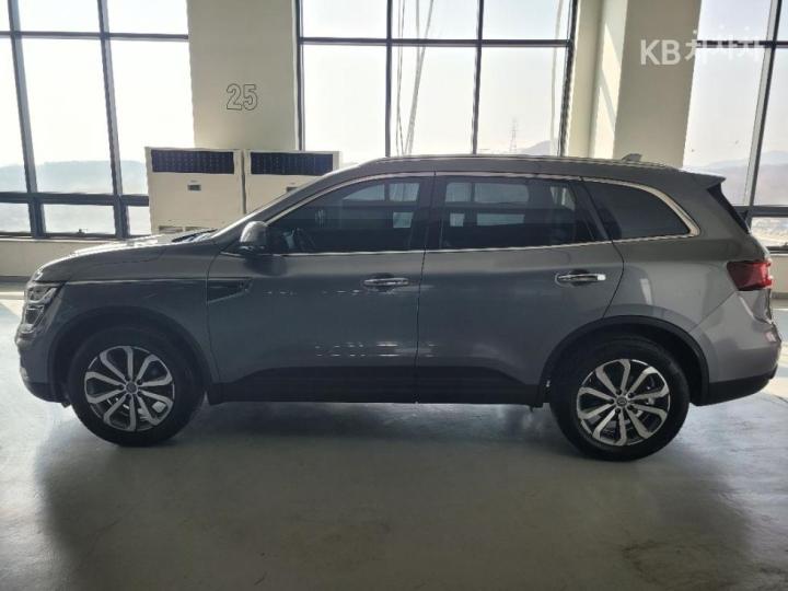 Renault QM6 2.0 LPe 2WD RE 4