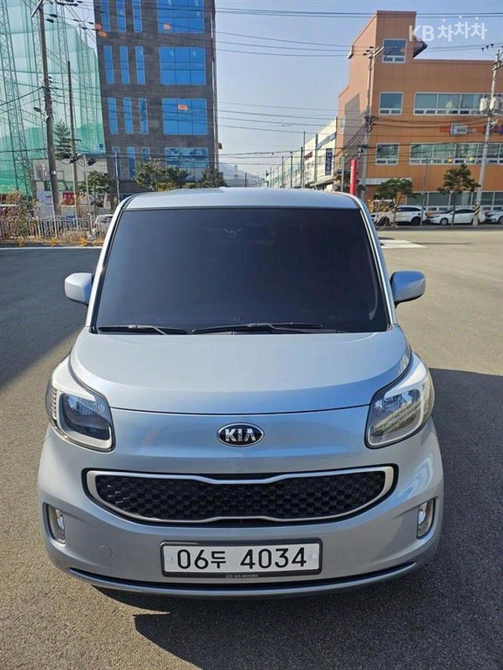 2017 - kia ray-ban