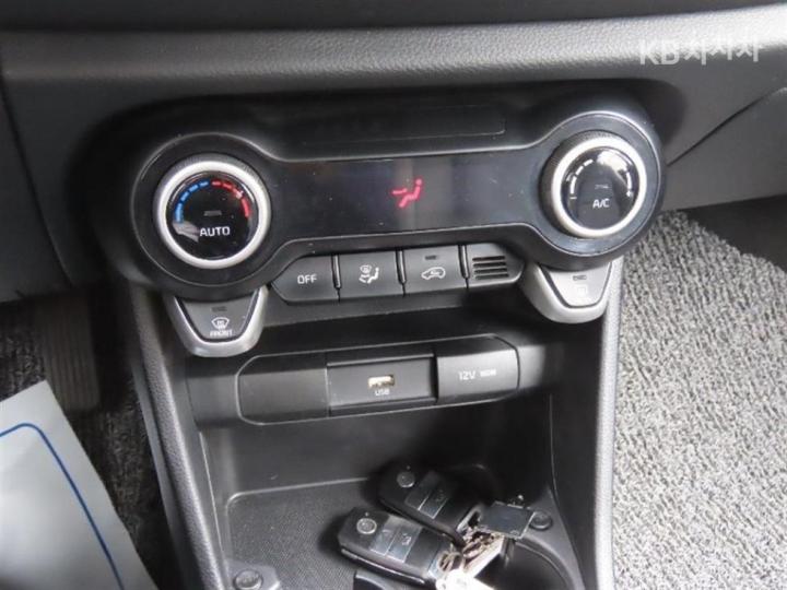 Kia Morning Urban JA 1.0 Gasoline Prestige 8