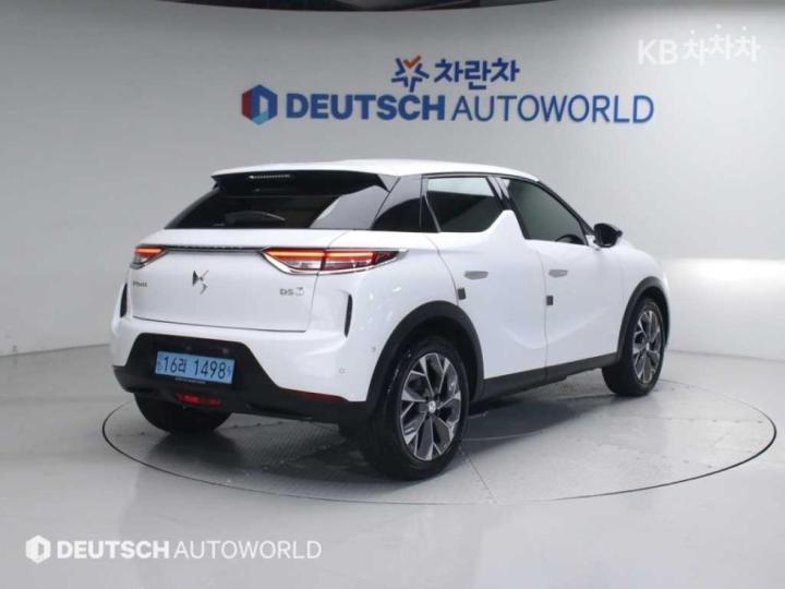 DS DS3 Crossback E-TENSE Grand Chic 3