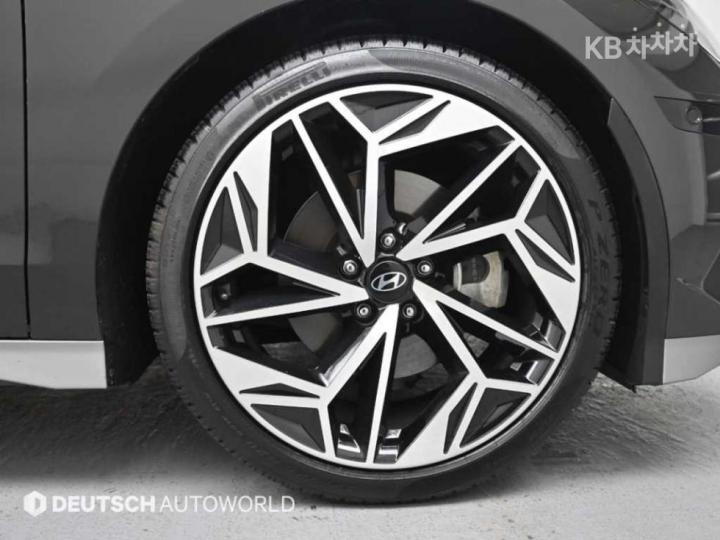 Hyundai IONIQ 6 CE Long Range Prestige 6