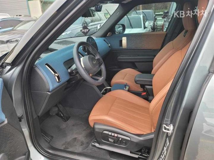 Mini Countryman U25] 2.0 Cooper S All4 Favoured Base Type 6