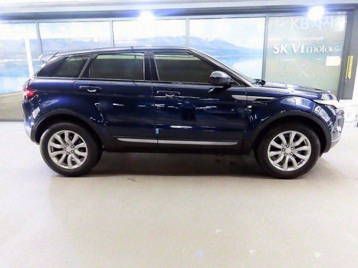 Land Rover Range Rover Evoque 5 Duo 2.2 SD4 Pure 4