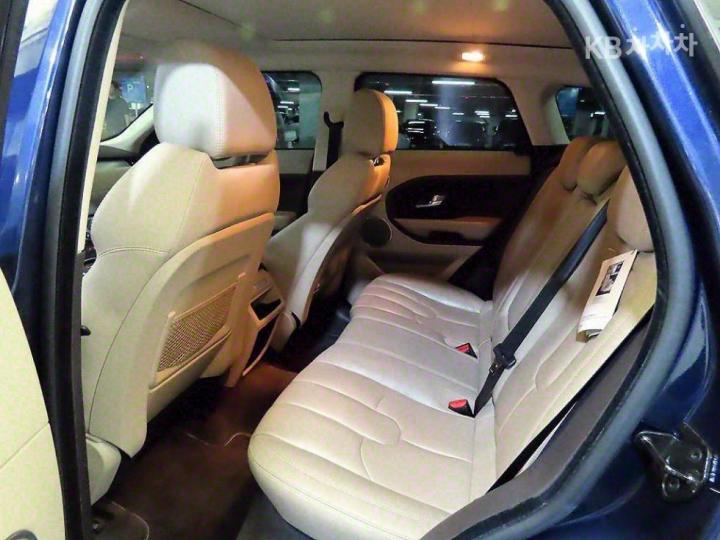 Land Rover Range Rover Evoque 5 Duo 2.2 SD4 Pure 8