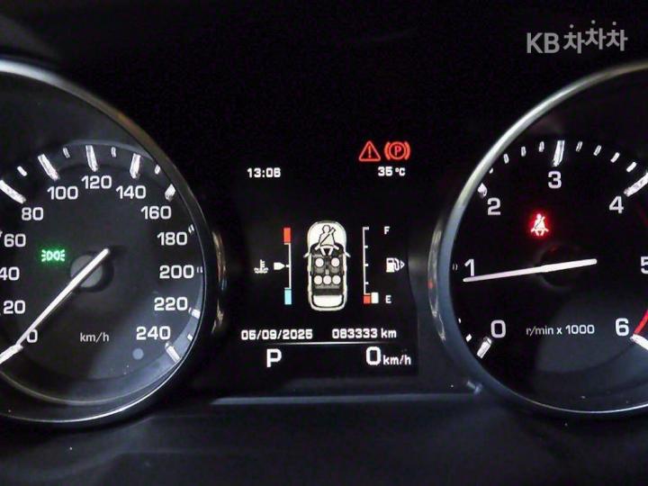 Land Rover Range Rover Evoque 5 Duo 2.2 SD4 Pure 10