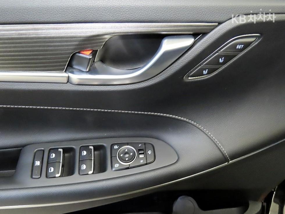 Hyundai Grandeur — miniaturë 13