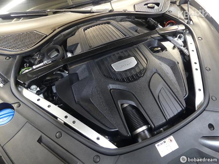 Porsche Panamera 971 3.0 4 Base Type 7