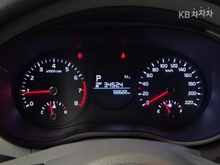 Kia Morning JA LPi Deluxe 7