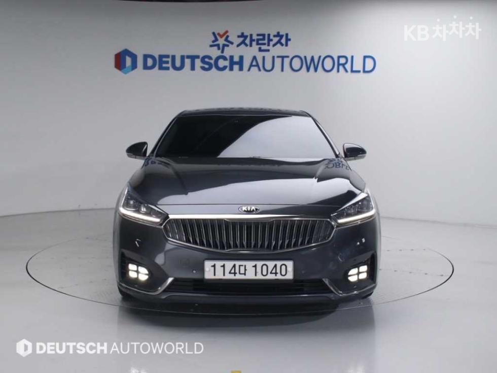 2019 - kia k7