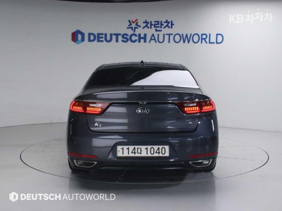 2019 - kia k7