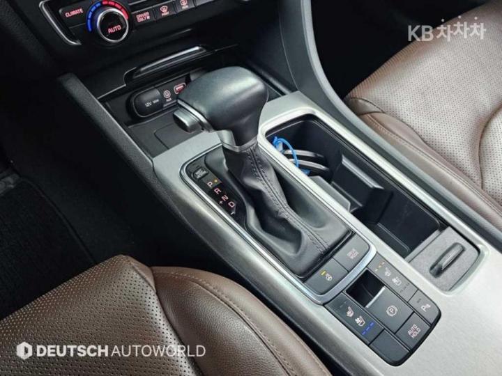 Kia K5 Hybrid 2.0 Noblesse Special 10