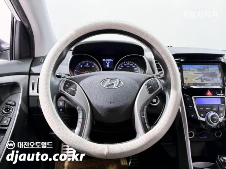 Hyundai i30 New 1.6 VGT Extreme 7