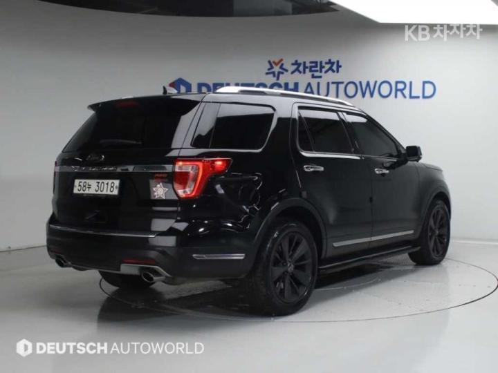 Ford Explorer New 2.3 EcoBoost 4WD Limited 3