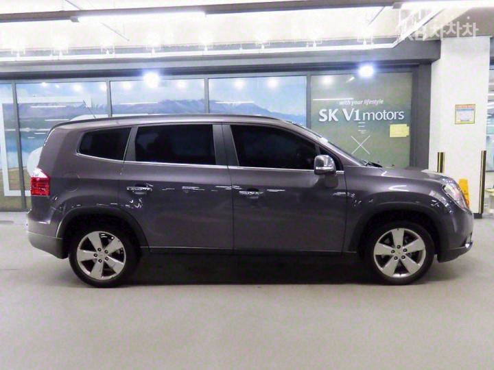Chevrolet Orlando LPG LTZ Premium 4