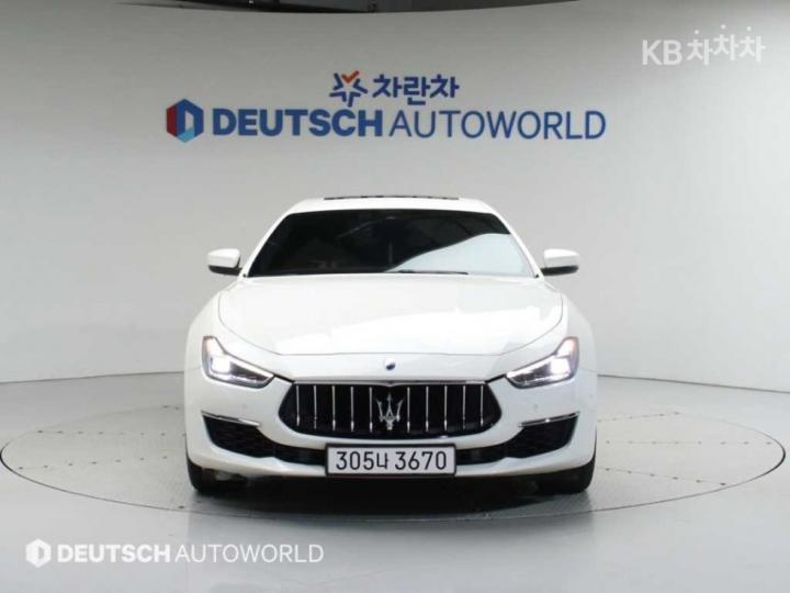 Maserati Ghibli New Diesel 3.0 Base Type