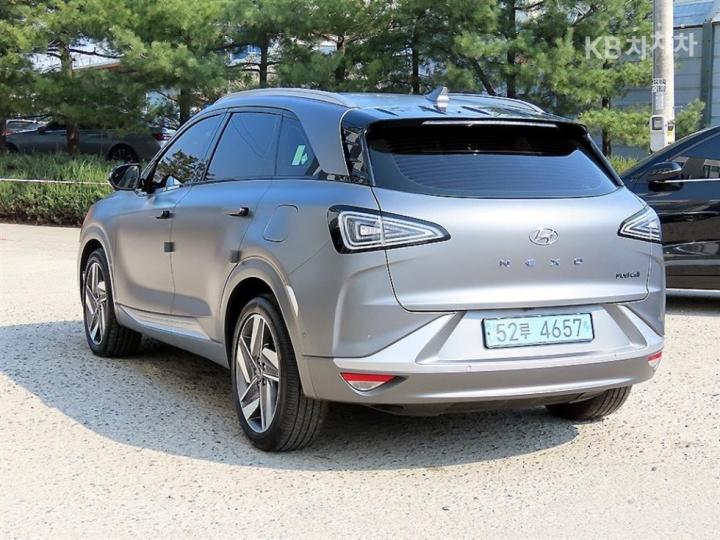 Hyundai Nexo Premium 4