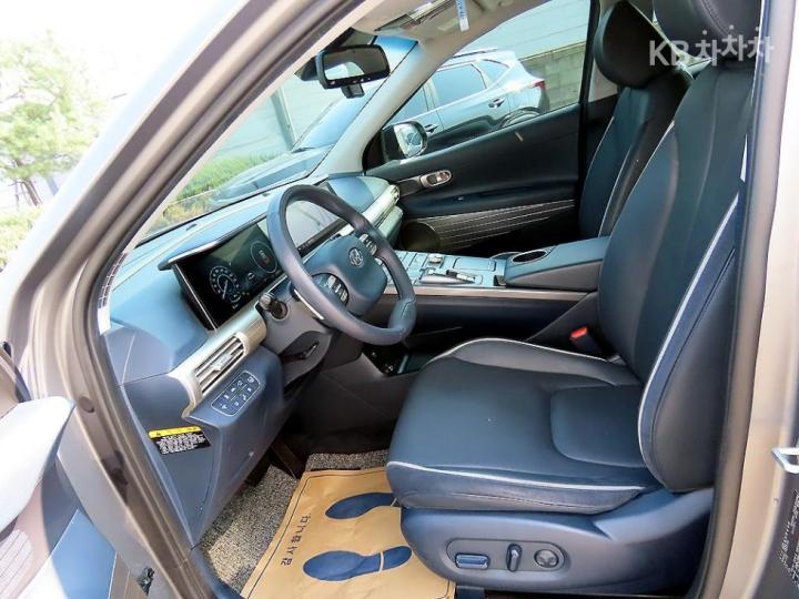 Hyundai Nexo Premium 6