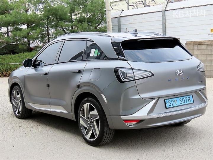 Hyundai Nexo Premium 4