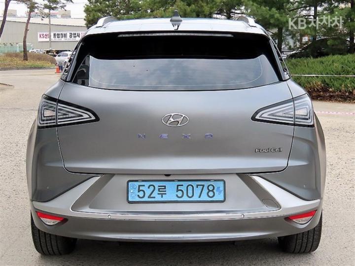 Hyundai Nexo Premium 5